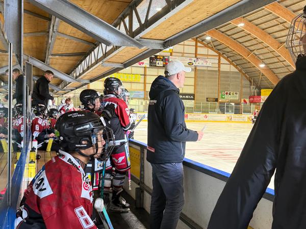 U16 Top Bild 1